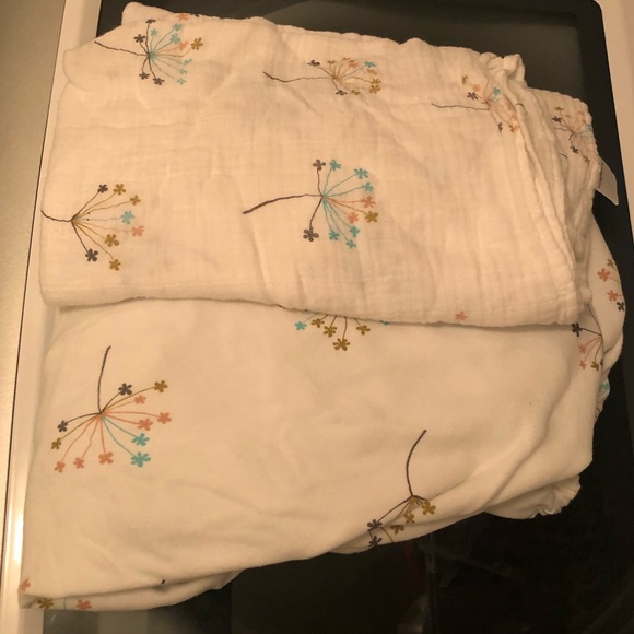 life tree swaddle blankets